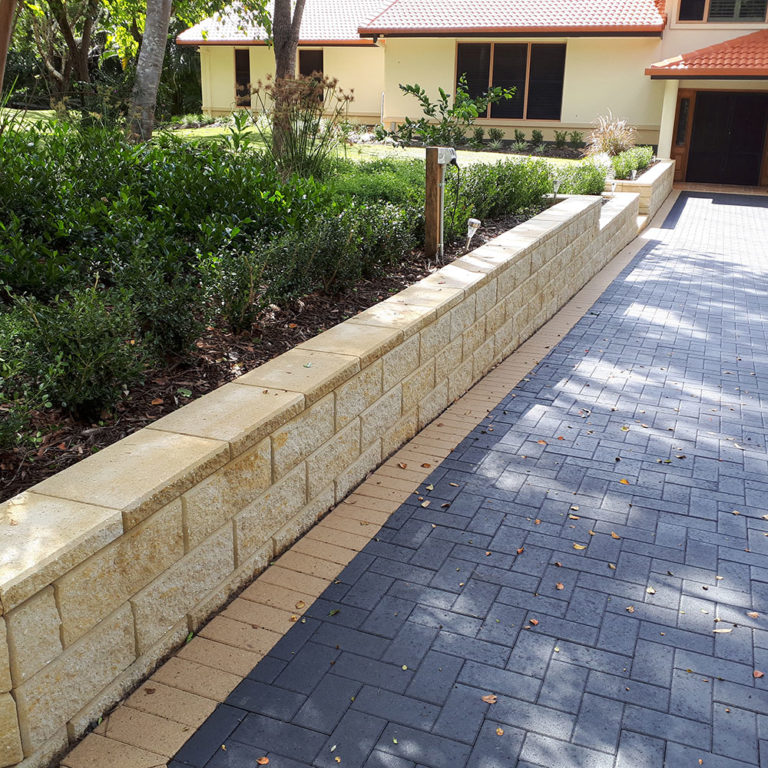 Pavers QLD & NSW - Brick, Concrete, Stone pavers Brisbane & Sydney